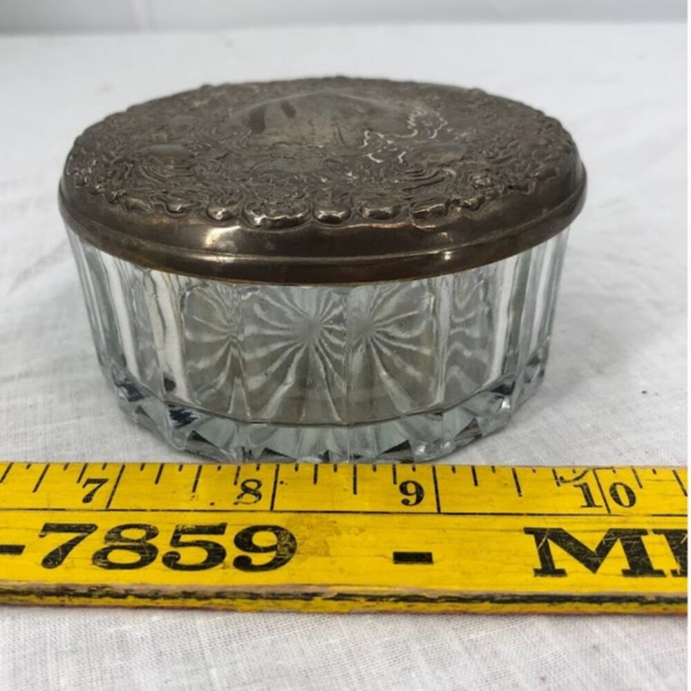 Vtg Crystal Glass Makeup Powder Jar Ornate Floral Silverplated Mirrored Lid